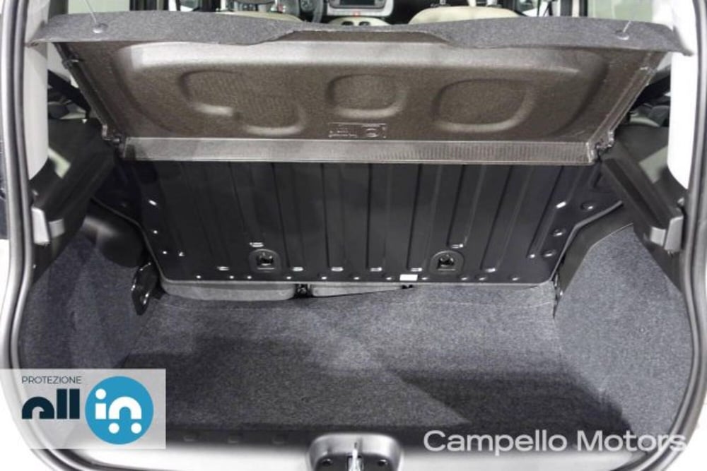 Fiat Panda nuova a Venezia (18)