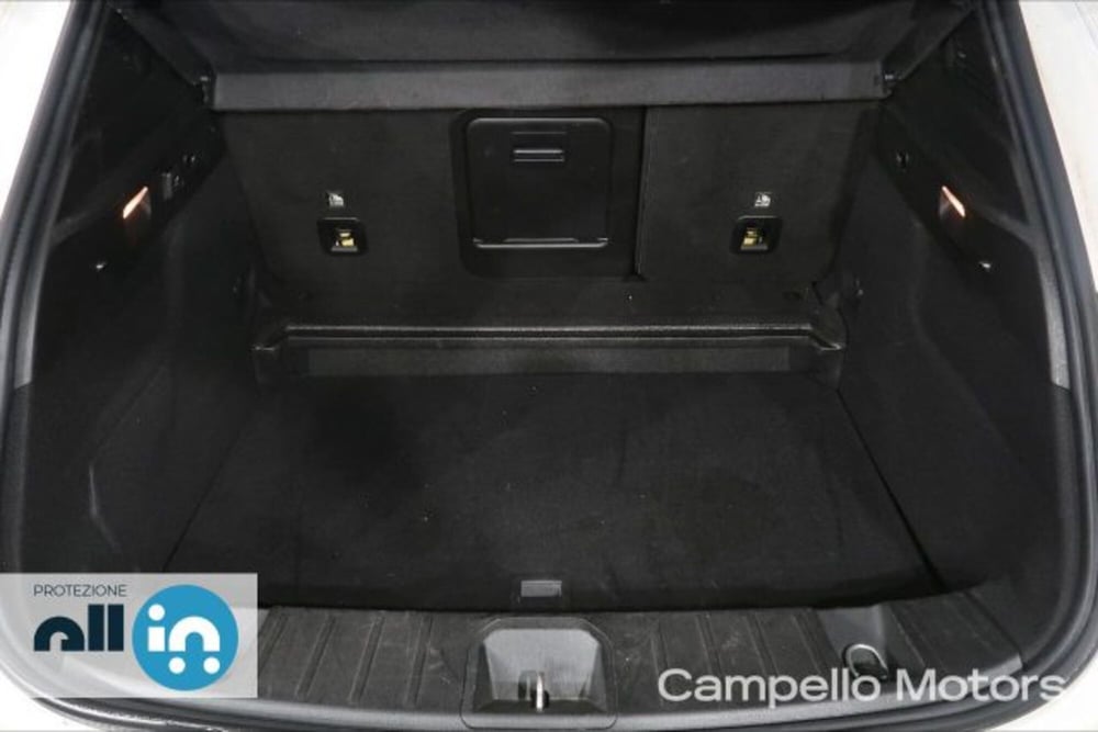 Alfa Romeo Tonale usata a Venezia (18)