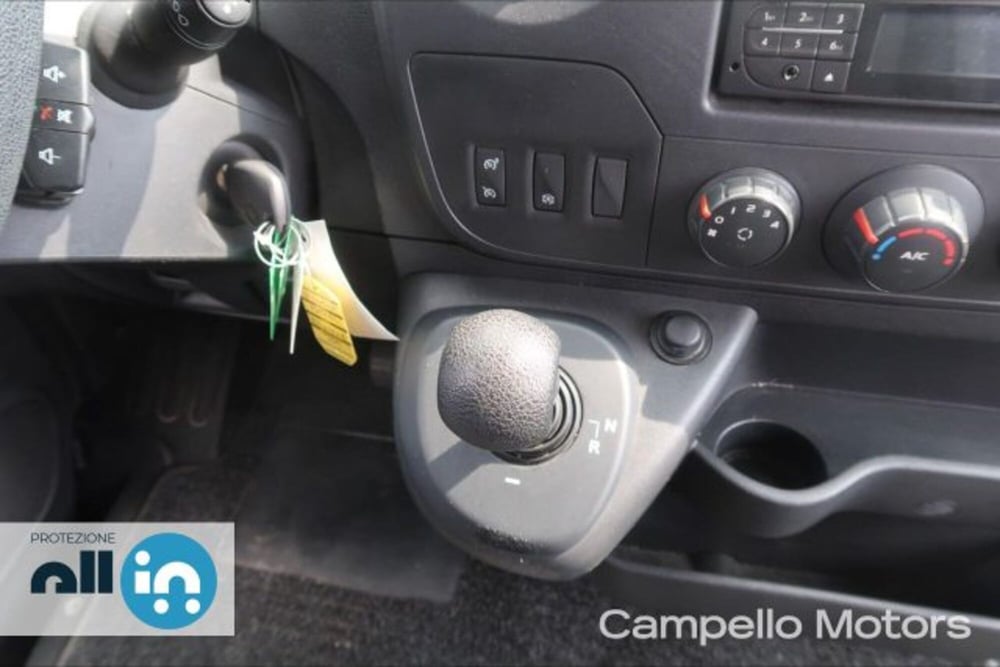 Renault Master Furgone usata a Venezia (10)