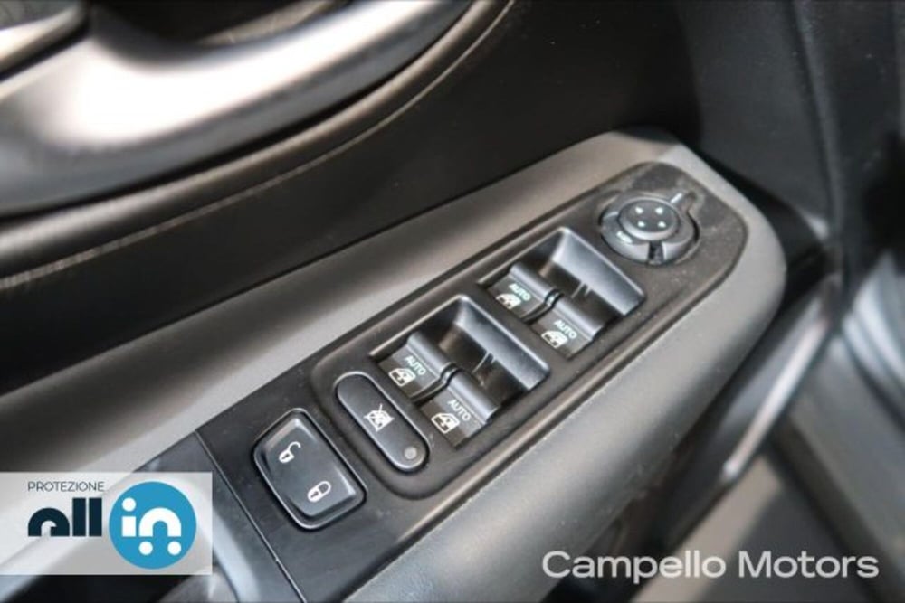 Jeep Renegade usata a Venezia (16)