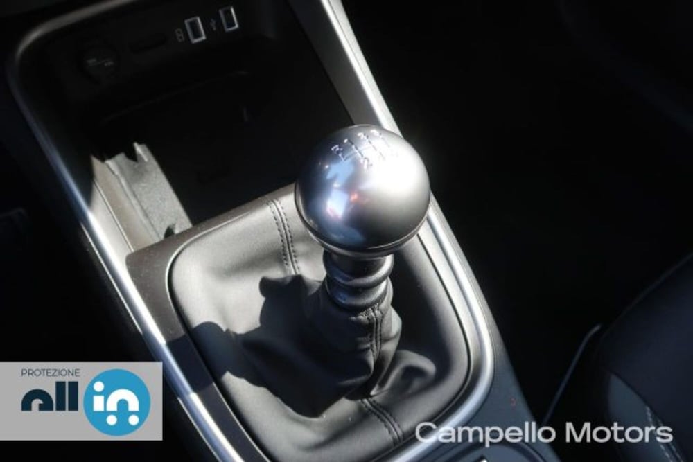 Jeep Avenger nuova a Venezia (12)