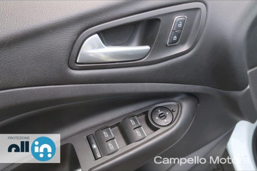 Ford Kuga usata a Venezia (16)