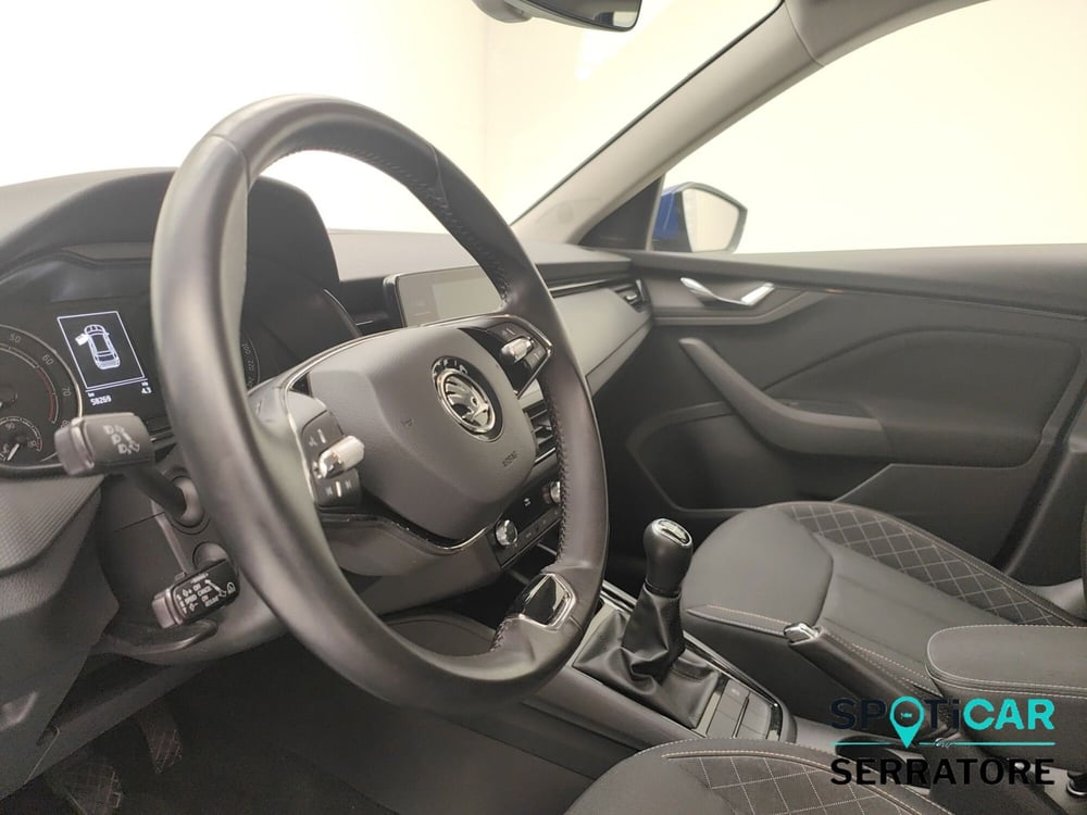 Skoda Kamiq usata a Como (8)