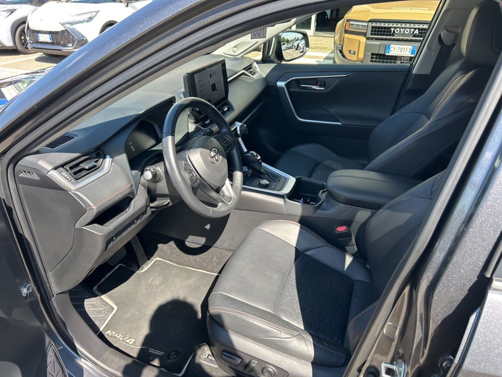 Toyota Rav4 usata a Piacenza (11)