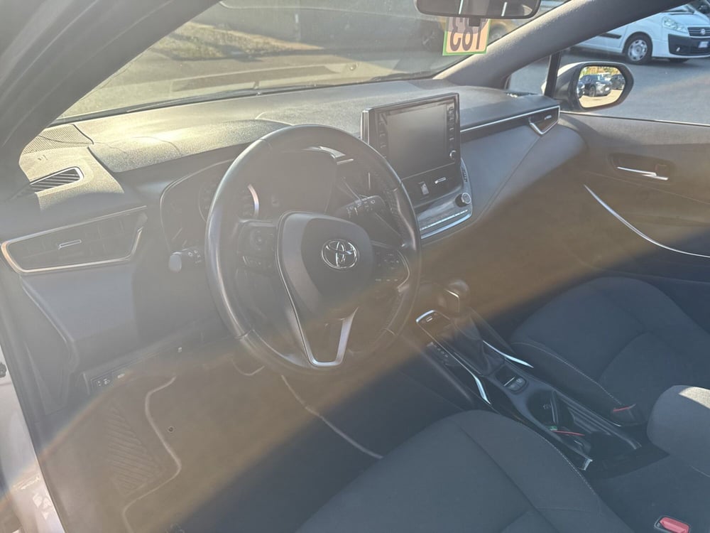 Toyota Corolla Touring Sports usata a Piacenza (10)