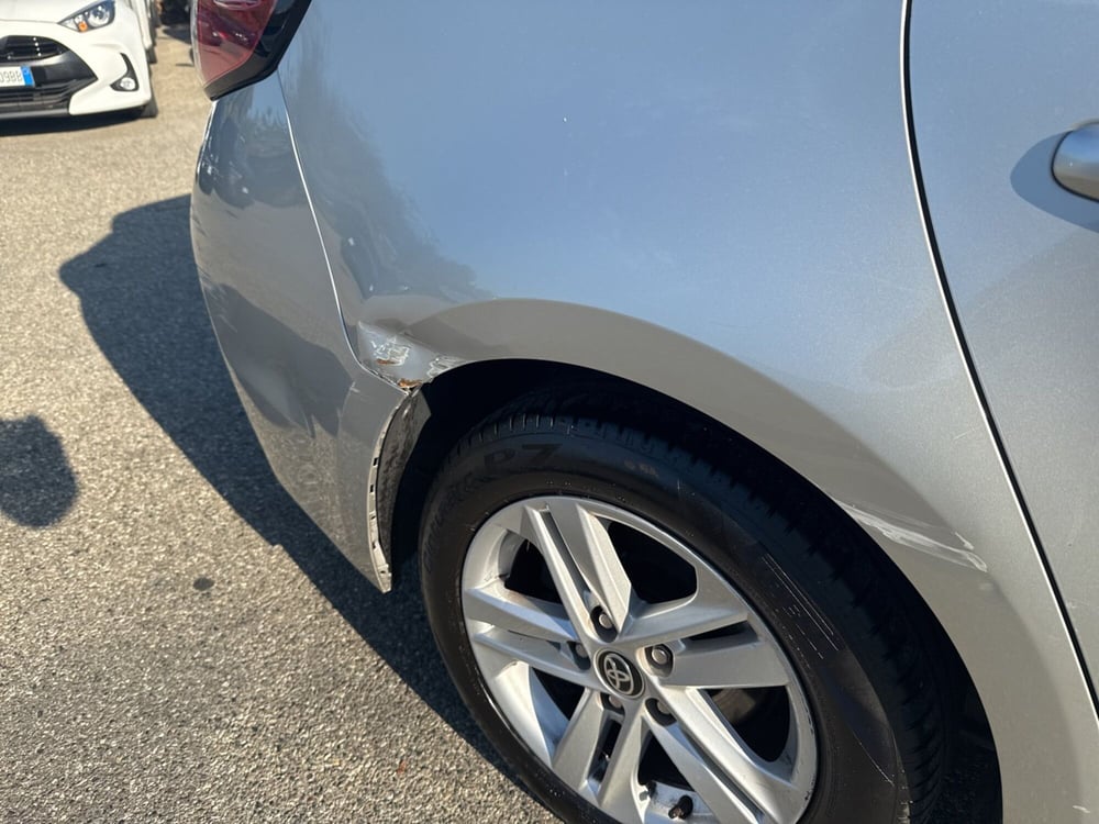 Toyota Corolla Touring Sports usata a Piacenza (9)