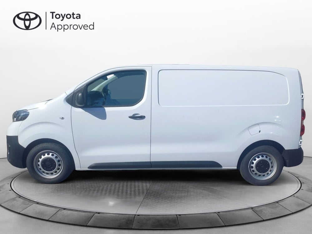 Toyota Proace nuova a Brescia (3)