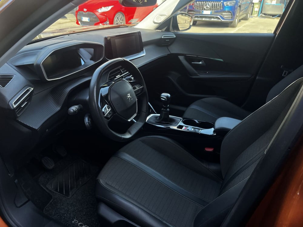 Peugeot 2008 usata  (6)
