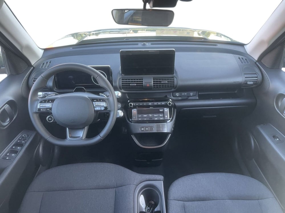 Hyundai Inster nuova a Pistoia (10)