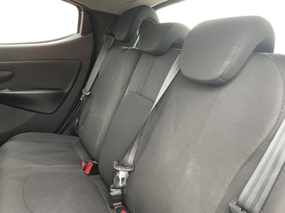 Lancia Ypsilon usata a Firenze (12)