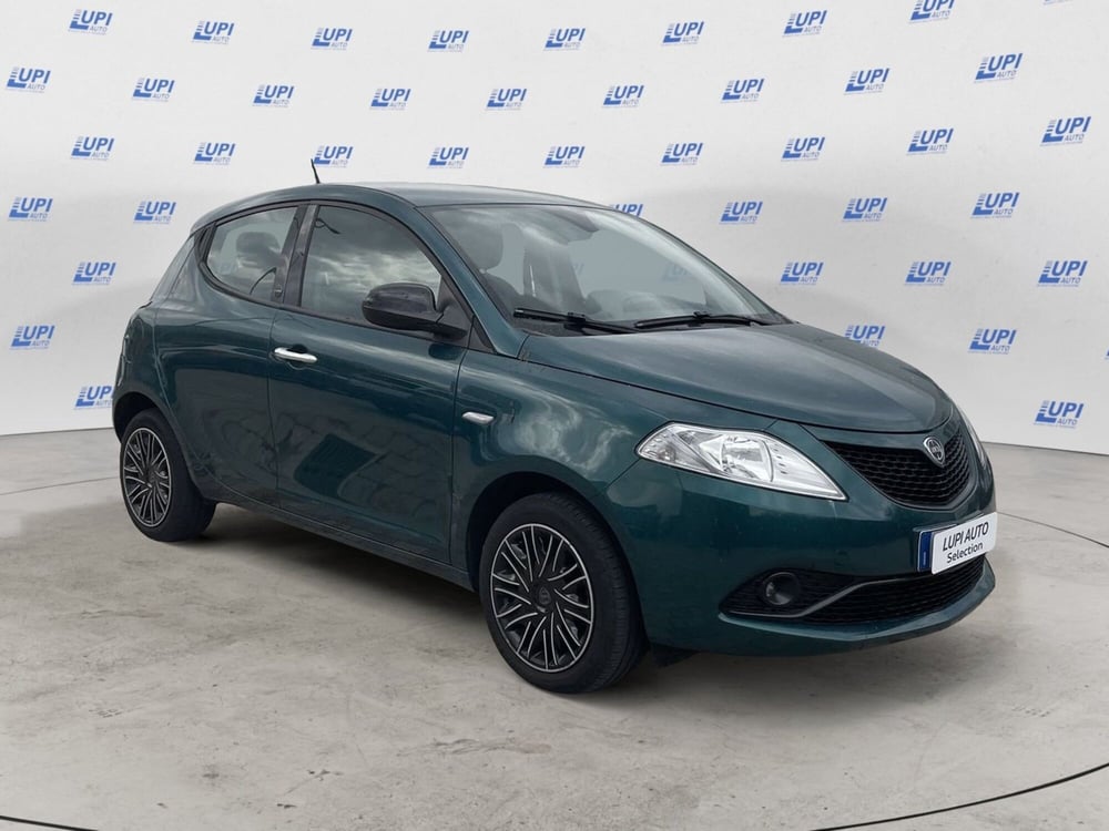 Lancia Ypsilon usata a Firenze (6)