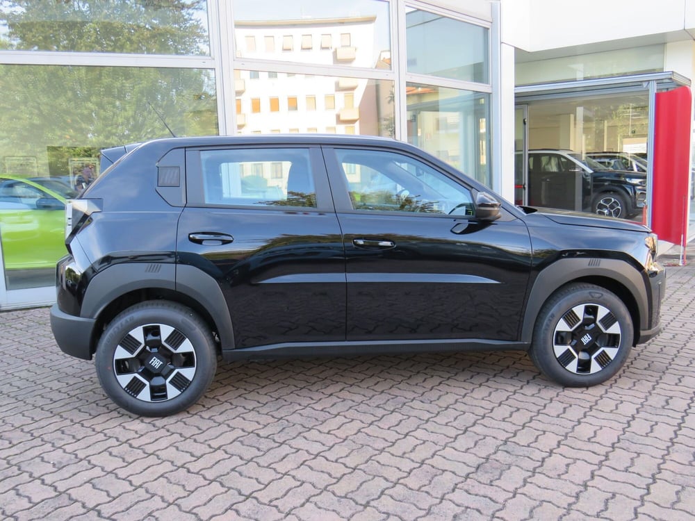 Fiat Grande Panda nuova a Monza e Brianza (3)