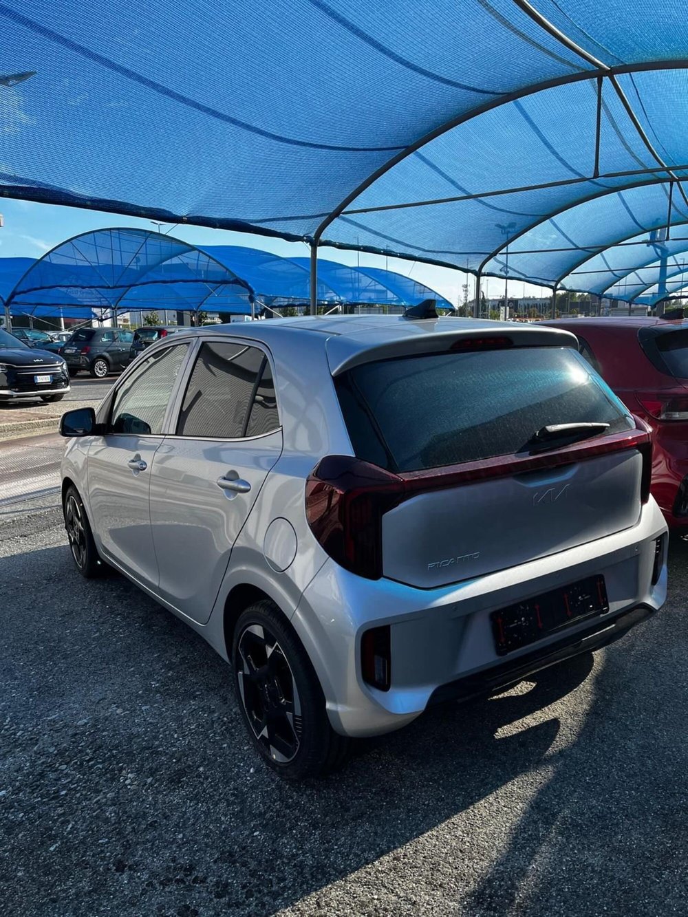 Kia Picanto nuova a Cremona (5)