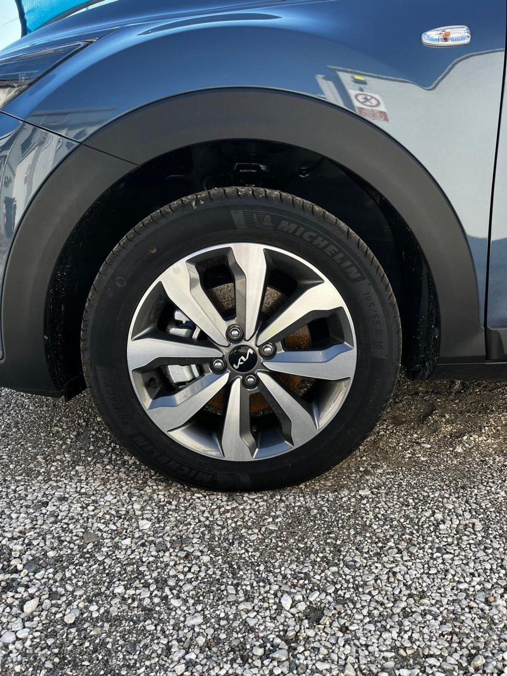 Kia Stonic nuova a Cremona (5)