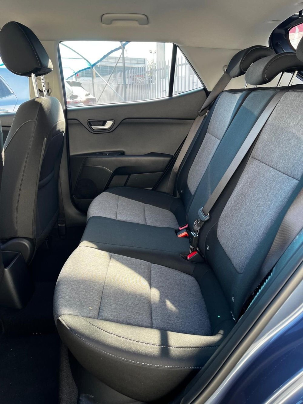 Kia Stonic nuova a Cremona (6)