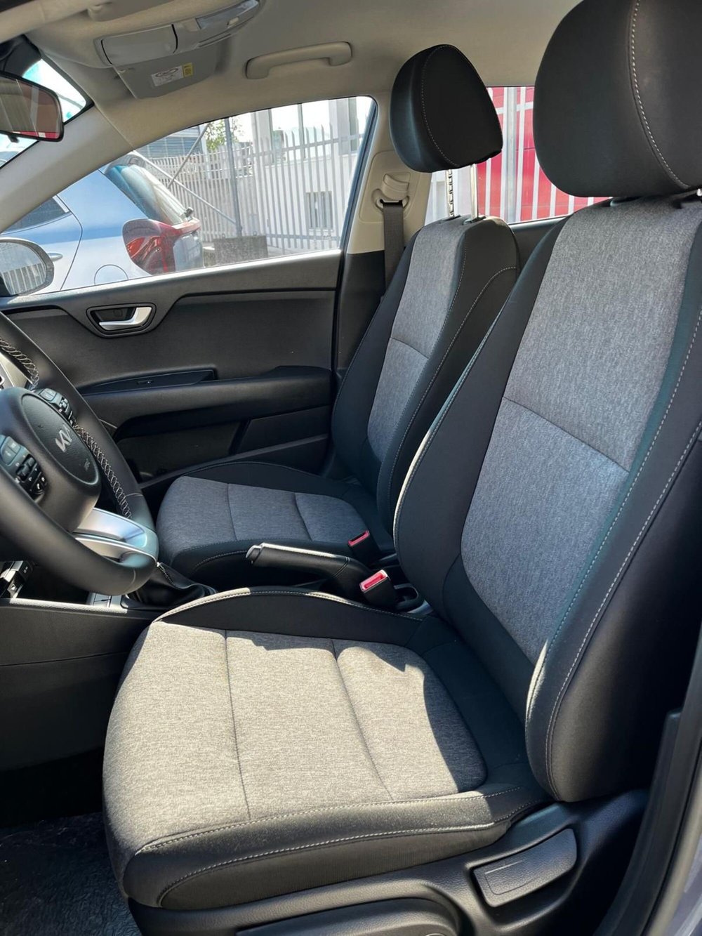Kia Stonic nuova a Cremona (8)