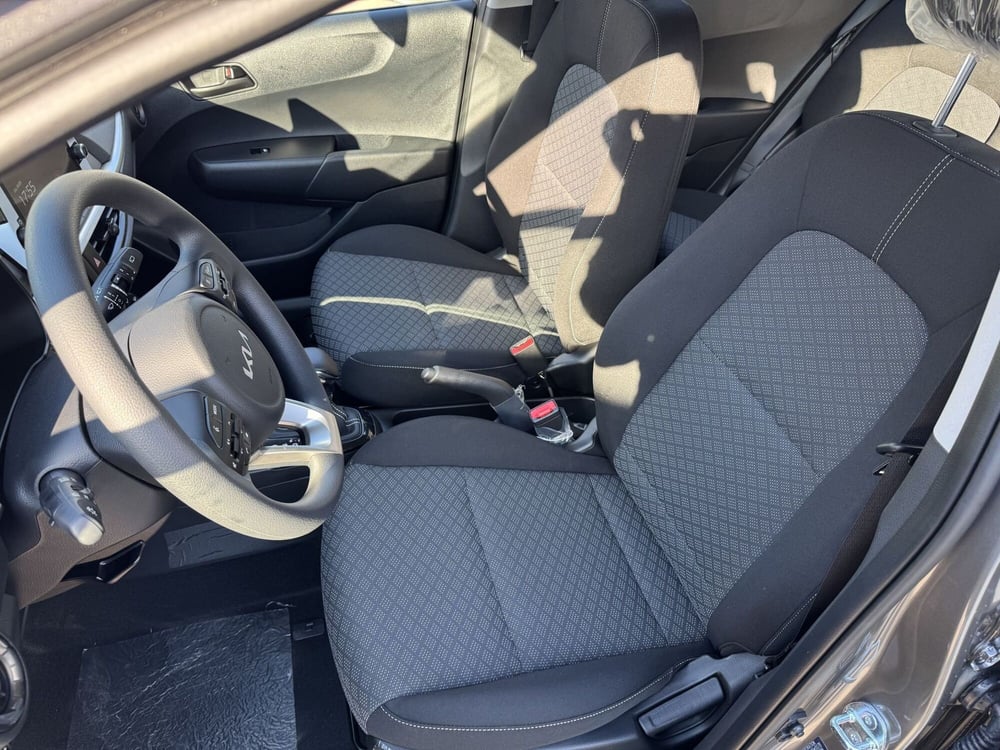 Kia Picanto nuova a Cremona (10)