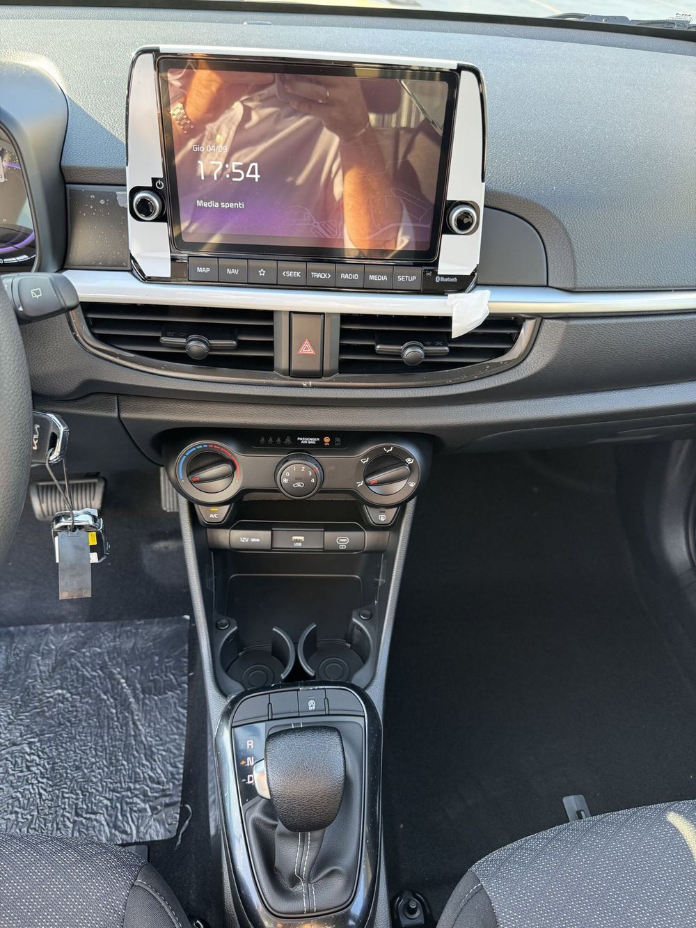 Kia Picanto nuova a Cremona (11)