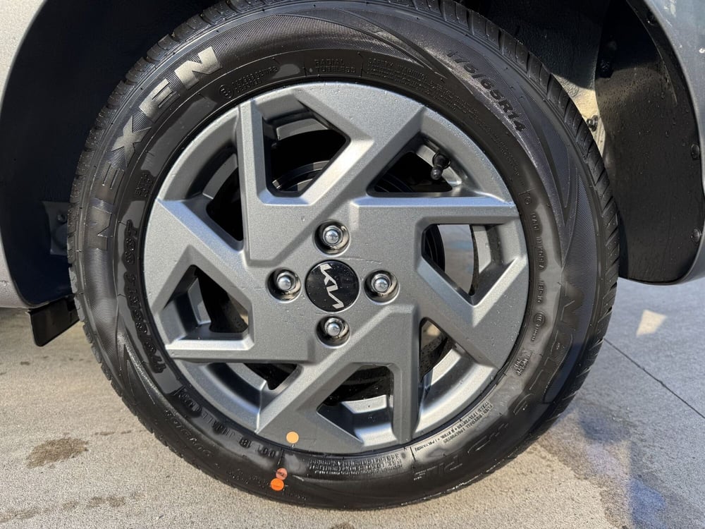 Kia Picanto nuova a Cremona (13)