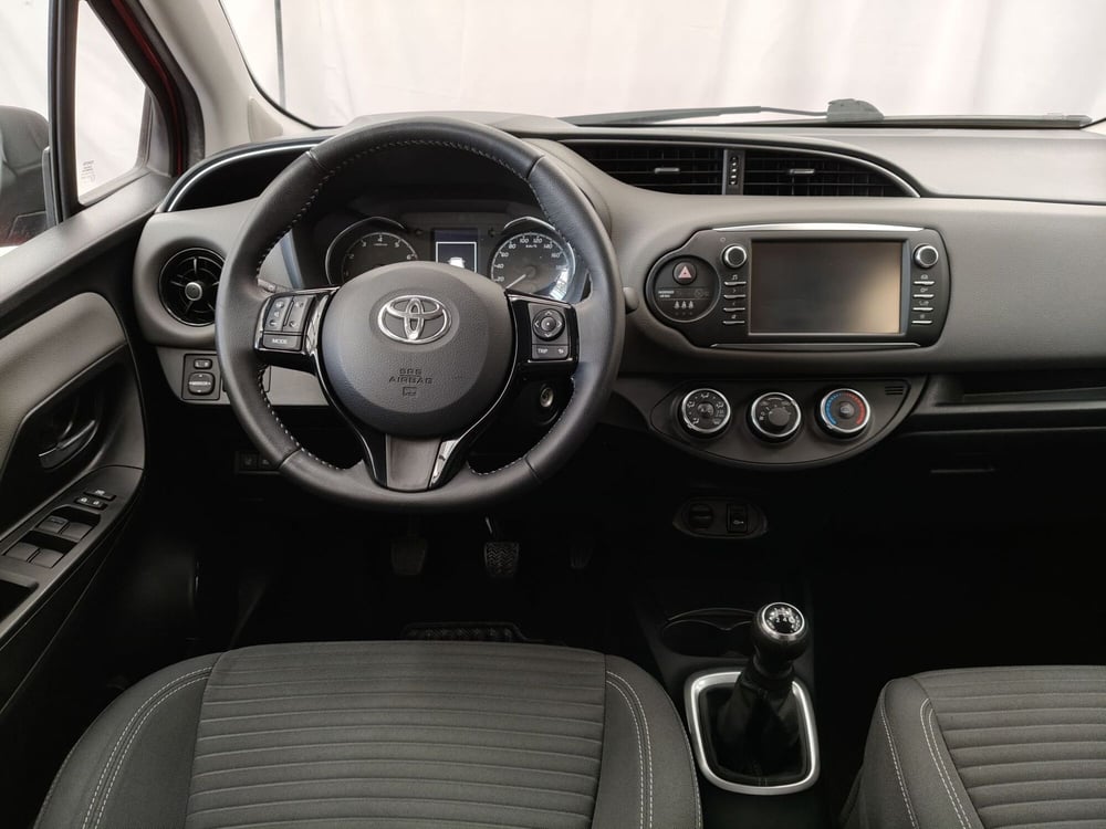 Toyota Yaris usata a Roma (10)