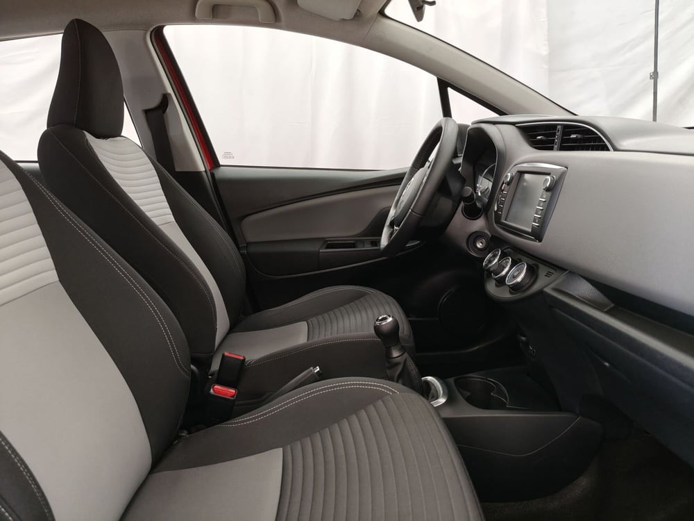 Toyota Yaris usata a Roma (6)