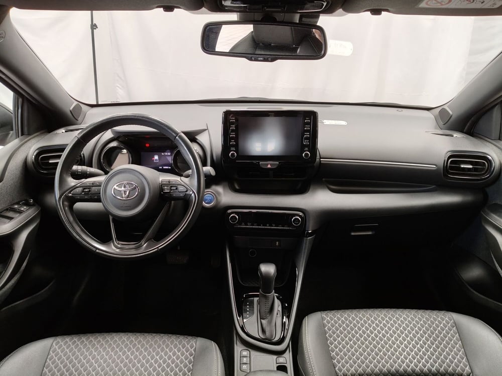 Toyota Yaris usata a Roma (9)