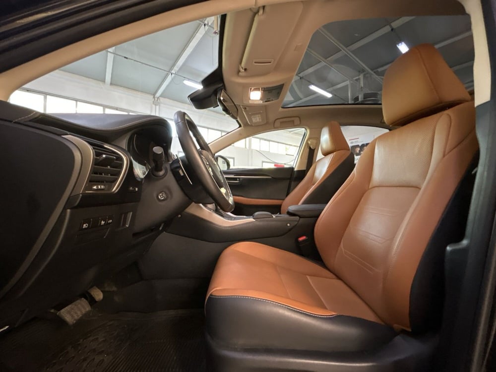 Lexus NX usata a Bologna (8)