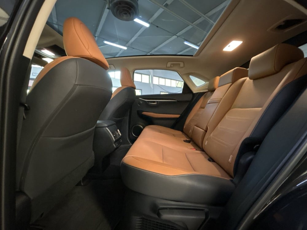 Lexus NX usata a Bologna (9)