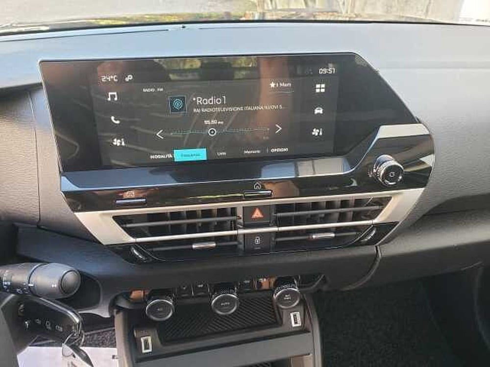 Citroen C4 nuova a Pesaro-Urbino (10)
