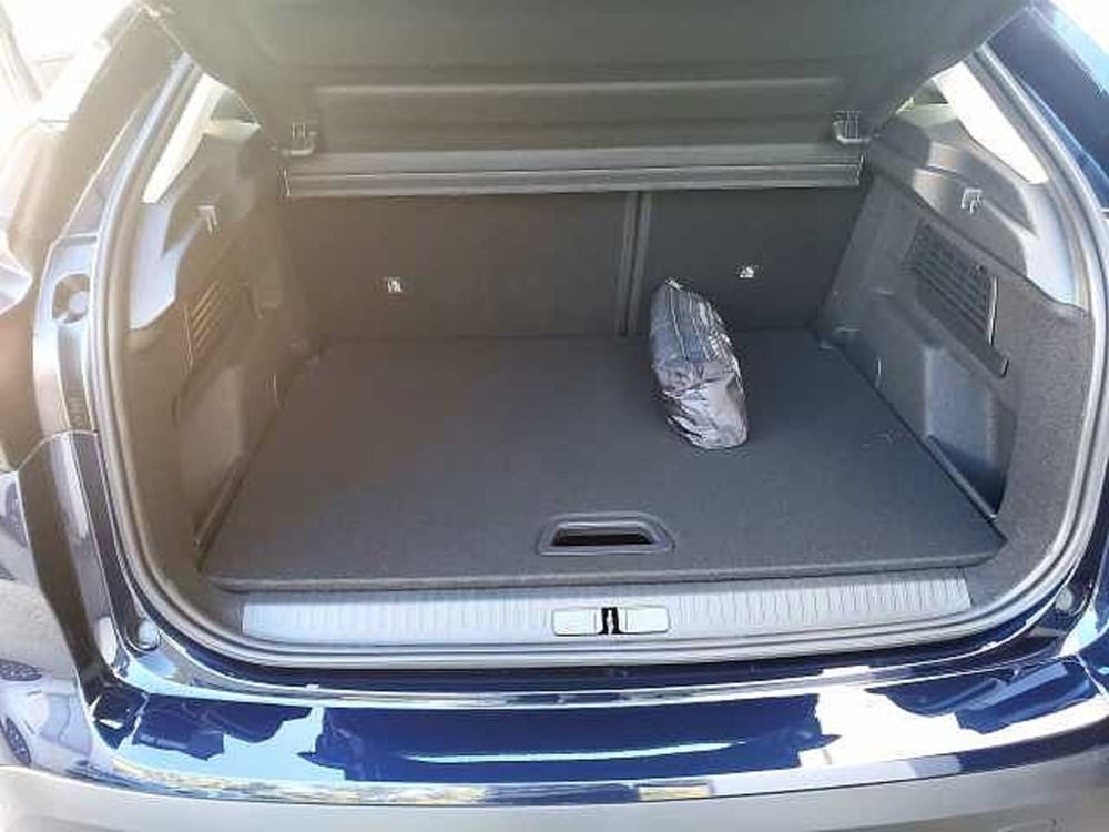 Citroen C4 nuova a Pesaro-Urbino (15)