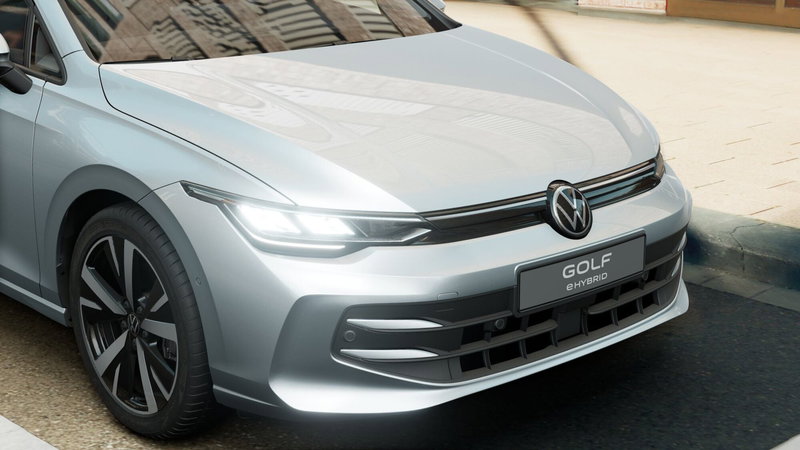 Volkswagen Golf nuova a Bologna (11)