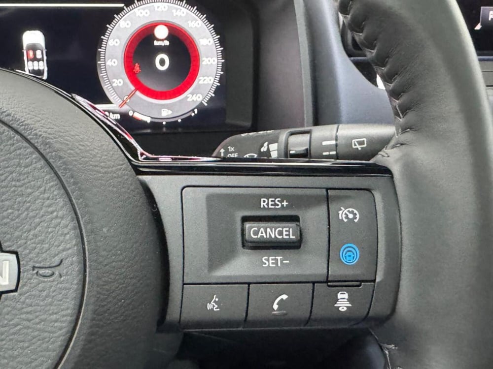 Nissan Qashqai usata a Como (12)
