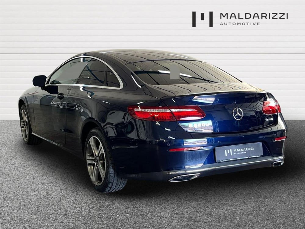 Mercedes-Benz Classe E Coupé usata a Lecce (11)