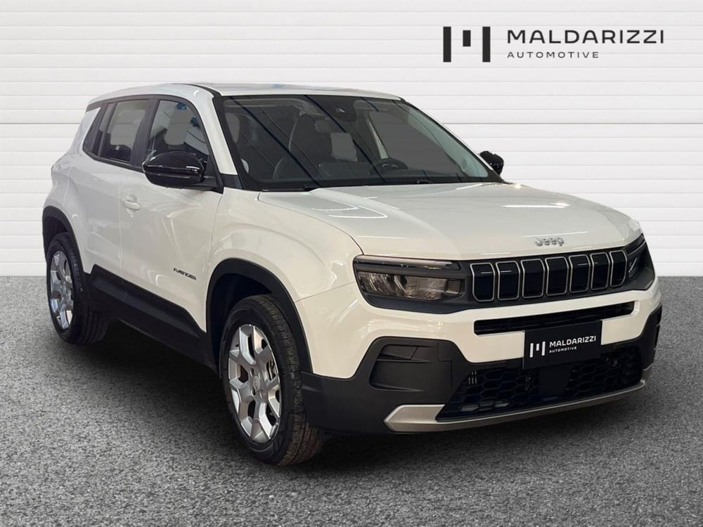 Jeep Avenger usata a Lecce