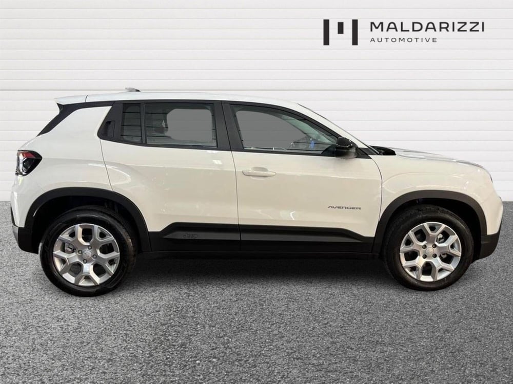 Jeep Avenger usata a Lecce (10)