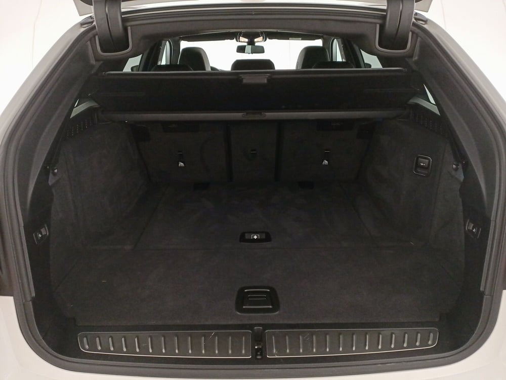 BMW Serie 5 Touring usata a Bari (14)