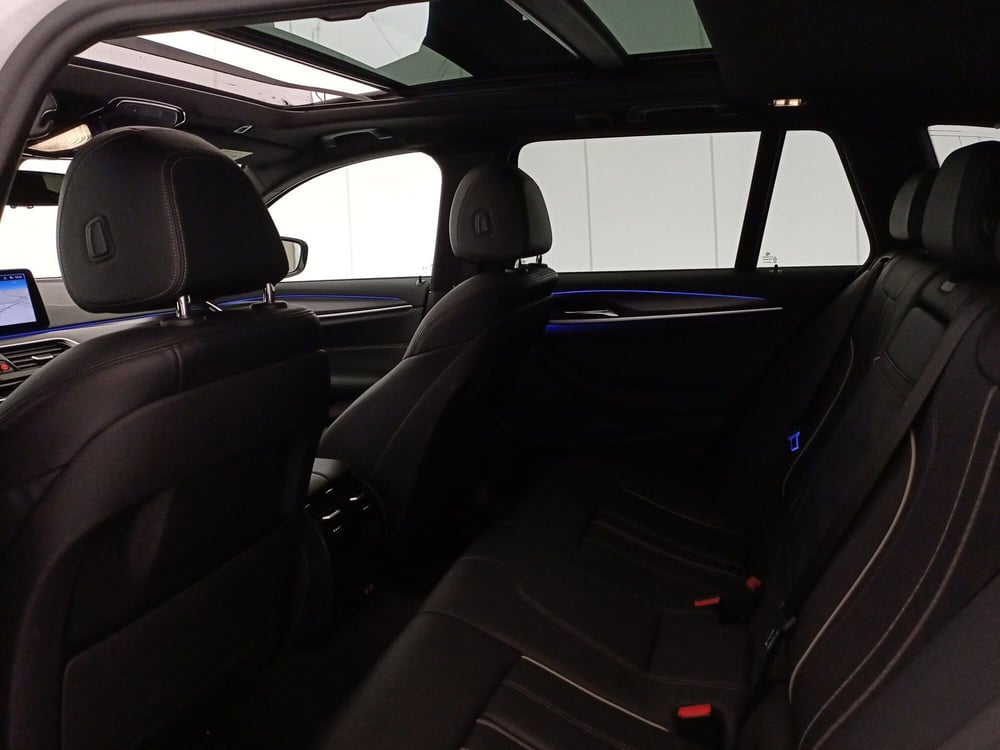 BMW Serie 5 Touring usata a Bari (8)