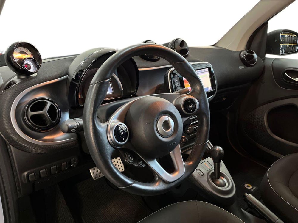 smart Fortwo Cabrio usata a Bari (18)