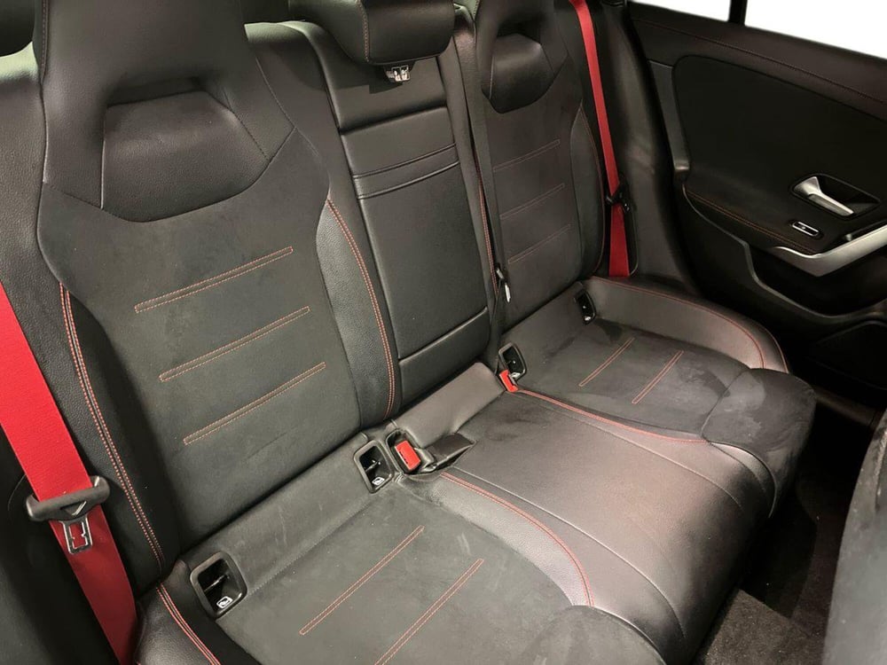 Mercedes-Benz CLA usata a Milano (16)