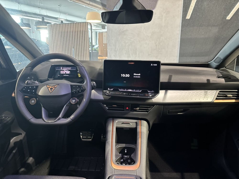 Cupra Born nuova a Ferrara (14)