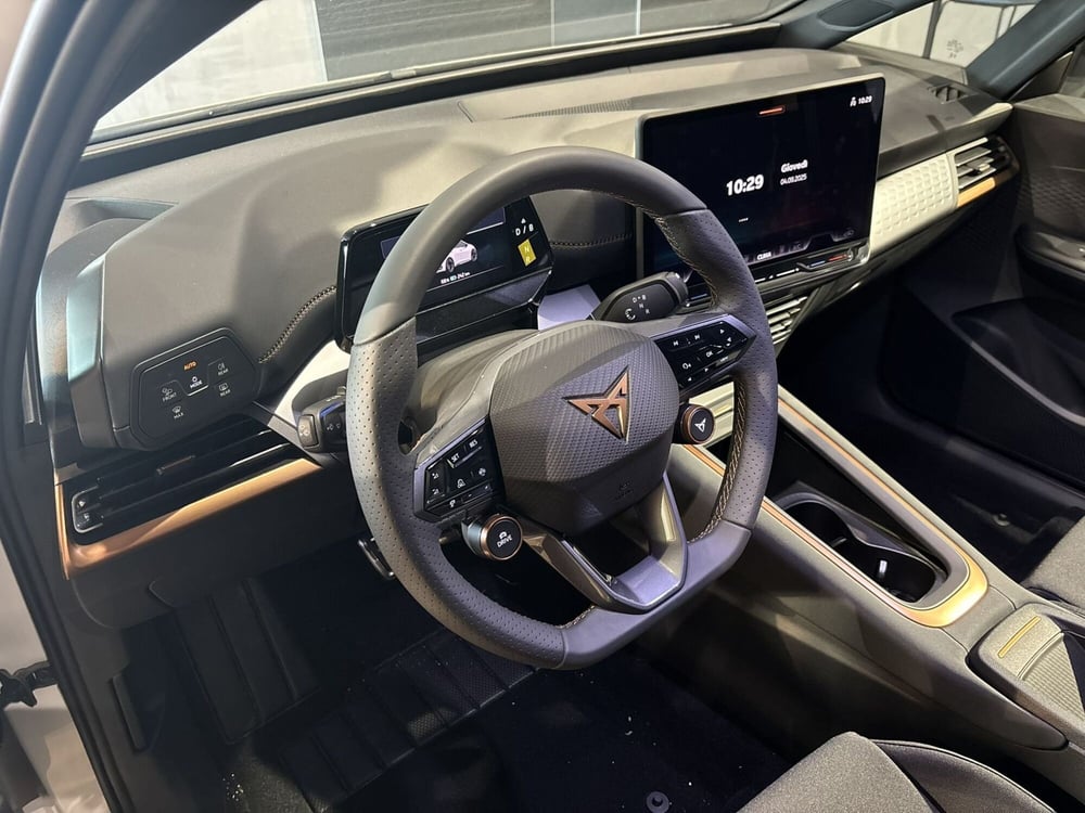 Cupra Born nuova a Ferrara (9)