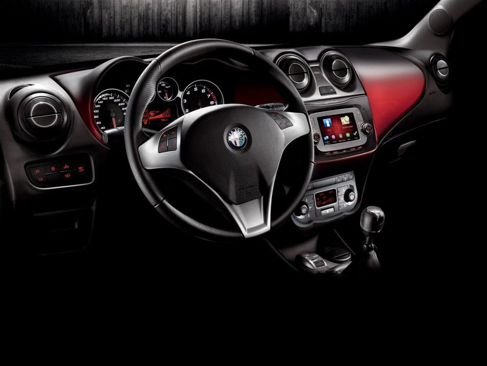 Alfa Romeo MiTo usata a Teramo (6)