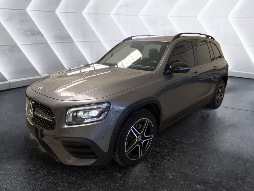 Mercedes-Benz GLB usata a Napoli