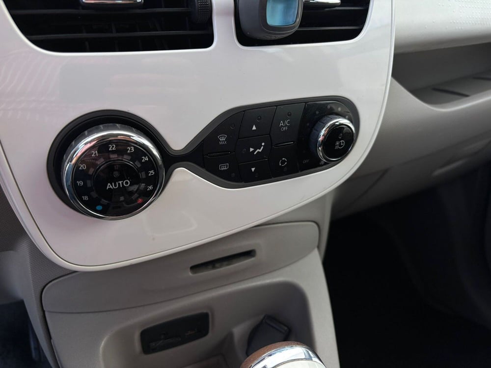 Renault Zoe usata a Pavia (6)