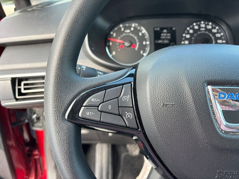 Dacia Sandero usata a Pavia (8)