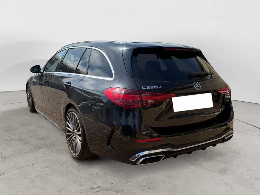 Mercedes-Benz Classe C Station Wagon usata a Massa-Carrara (2)