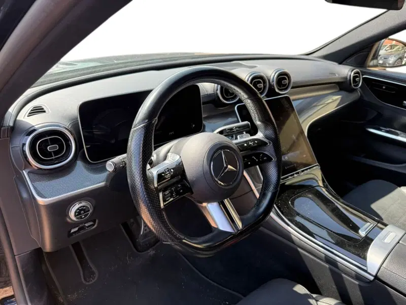 Mercedes-Benz Classe C Station Wagon usata a Massa-Carrara (5)