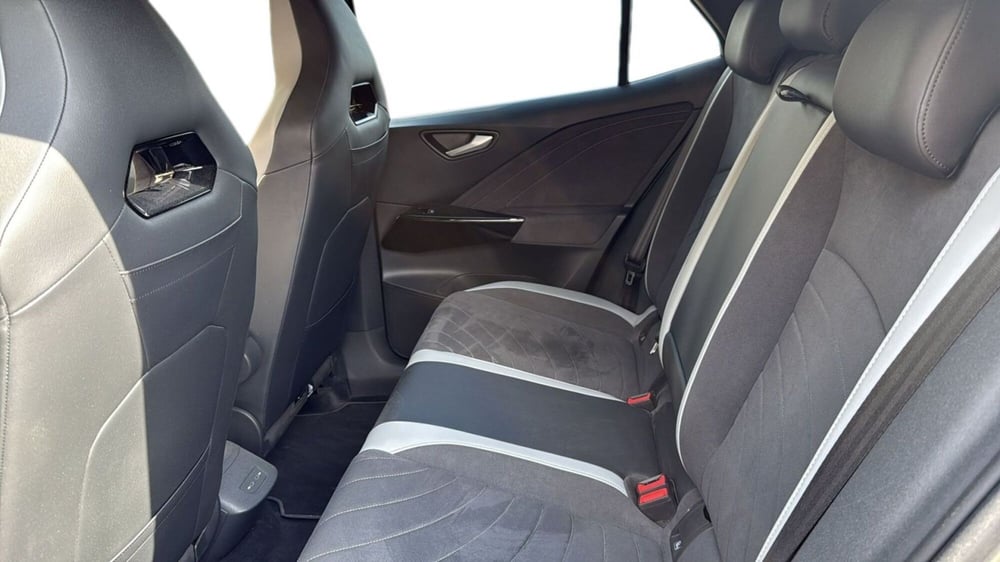 Volkswagen ID.3 usata a Massa-Carrara (9)