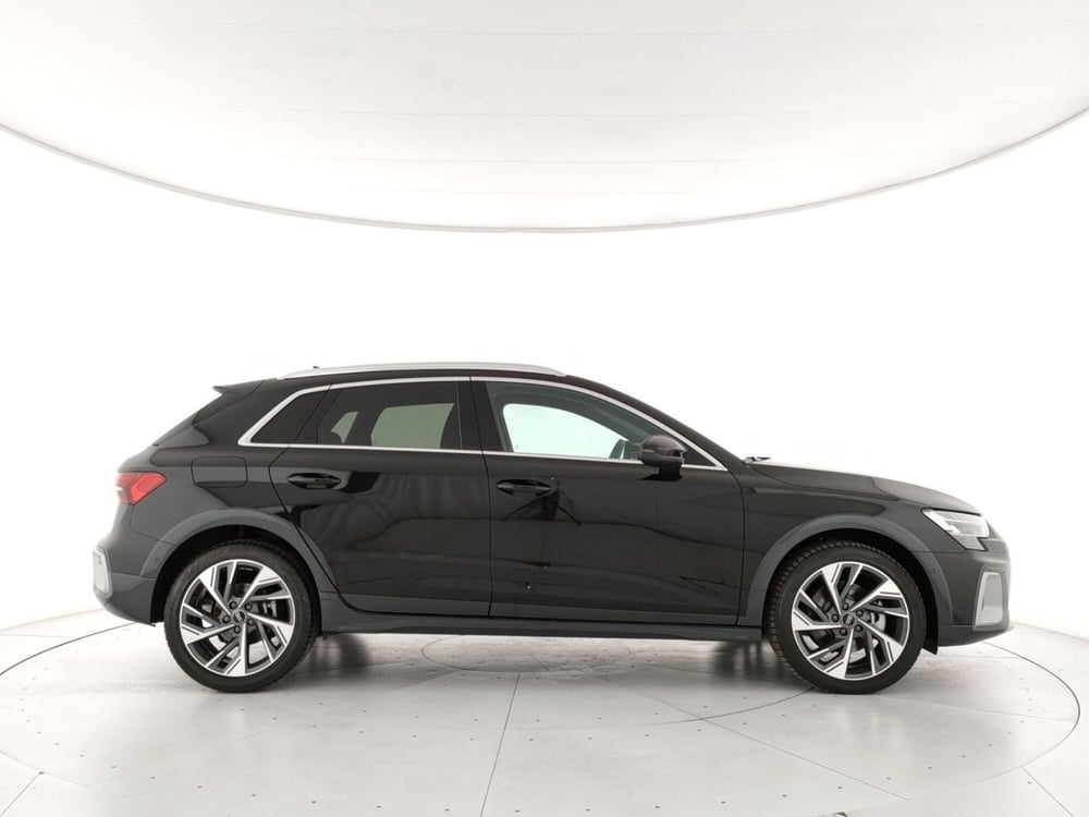 Audi A3 Sportback nuova a Napoli (3)