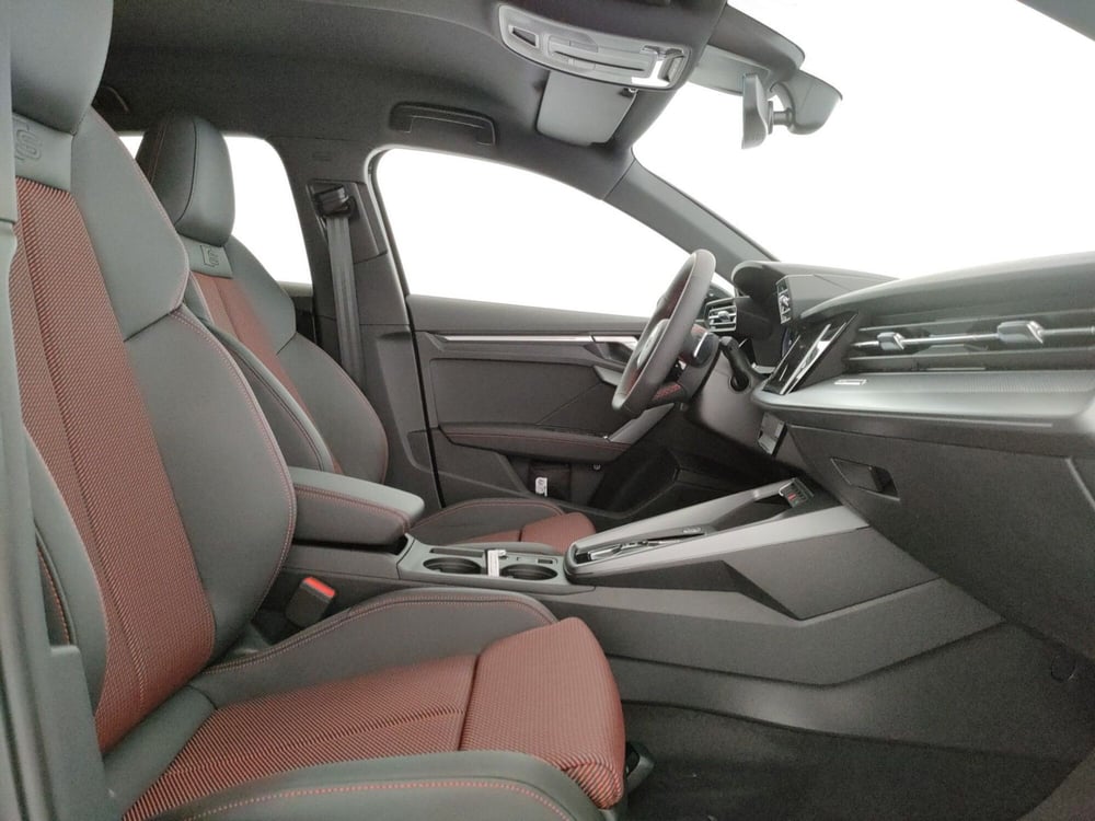 Audi A3 Sportback nuova a Napoli (7)